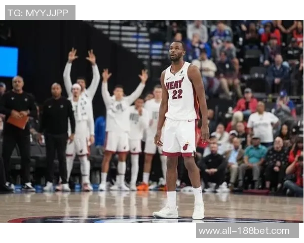 热火客场挑战尼克斯维金斯与戴维恩米切尔均可参赛助力球队 热火客场挑战尼克斯维金斯与戴维恩米切尔均可参赛助力球队