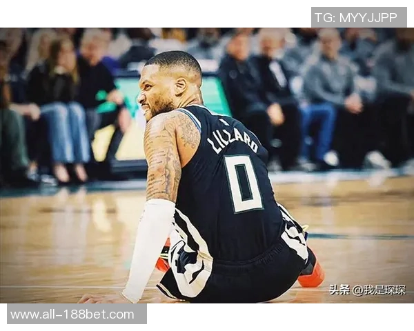 利拉德强调老将责任不以教导姿态示人展现真诚态度 利拉德强调老将责任不以教导姿态示人展现真诚态度