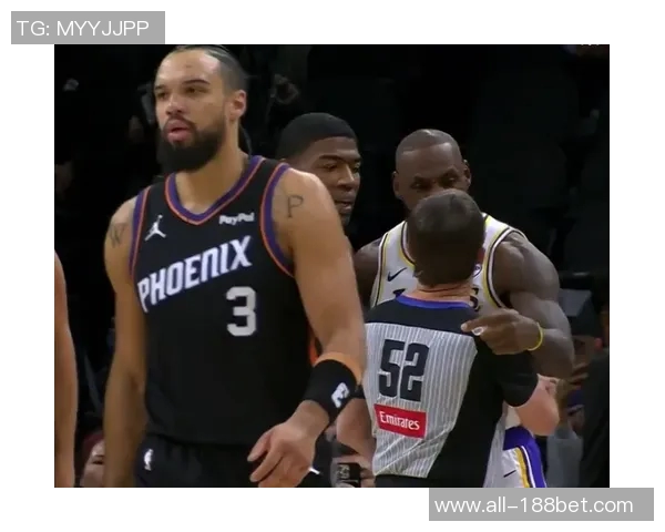 詹姆斯回应狄龙被逐事件称这是技术犯规我也曾遭遇类似判罚 詹姆斯回应狄龙被逐事件称这是技术犯规我也曾遭遇类似判罚