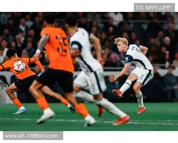 热刺主场失利频繁上赛季英超仅次于狼队创下17场惨淡纪录